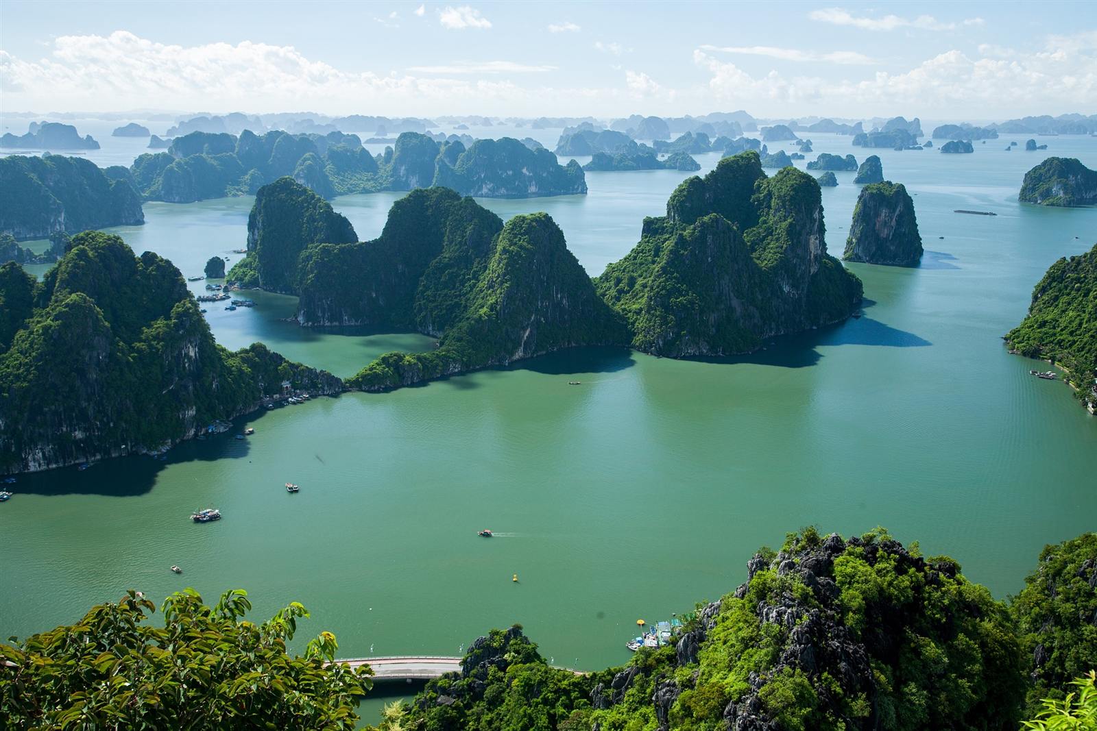 Ha Long Bay coastline
