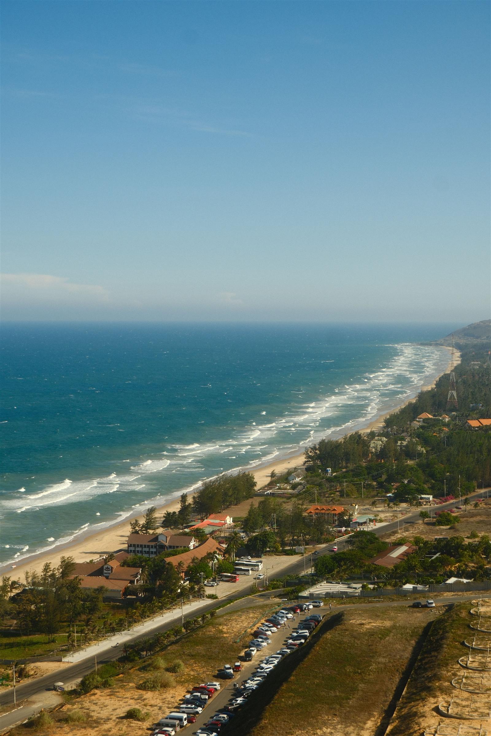 Sand dunes and coastline of Mui Ne